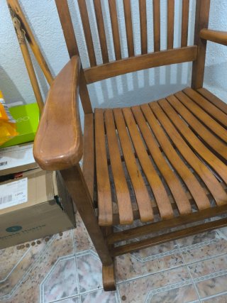 Mecedora de madera