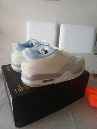 Zapatillas Jordan Nuevas Originales Beige/Blanco