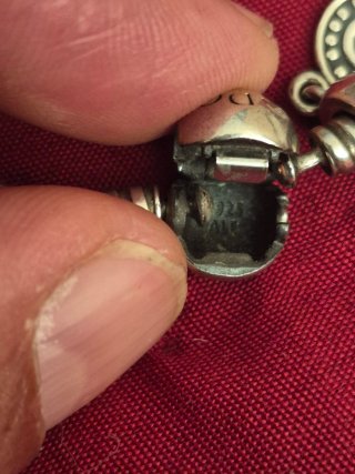 Bracciale Pandora con charm