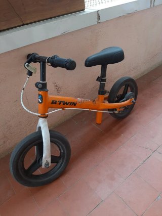 Bicicleta infantil naranja BTWIN