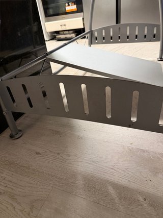 Mesa escritorio cristal con bandeja teclado