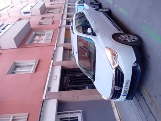 Dacia Lodgy 2013