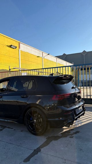 Volkswagen Golf 2021