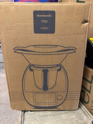 Thermomix TM6 impecable + caja + accesorios | URGE