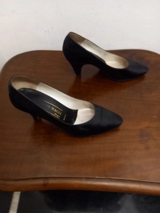 Décolleté Bruno Magli raso nere tg 34