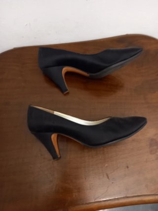 Décolleté Bruno Magli raso nere tg 34