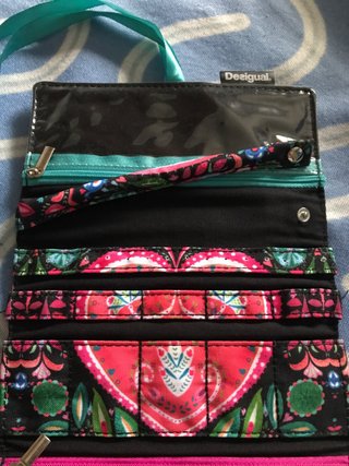 Cartera maquillaje Desigual multicolor