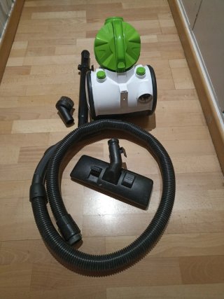 Aspiradora sin bolsa Silvan ASPM-170 700W