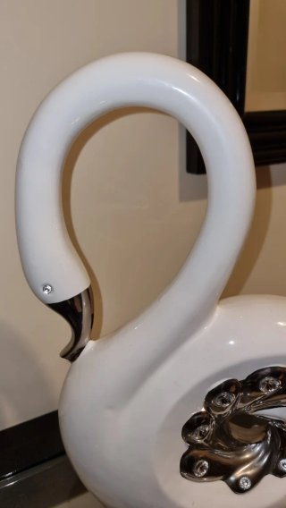 Elegante Cigno Ceramica Cristalli