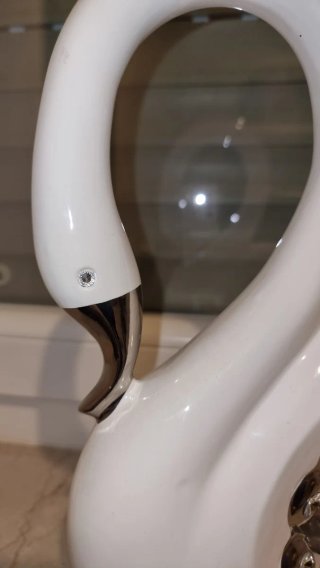 Elegante Cigno Ceramica Cristalli