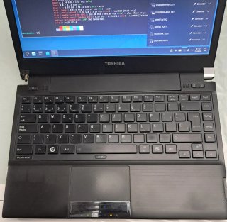 Portátil Toshiba PORTEGE R700-123 Negro
