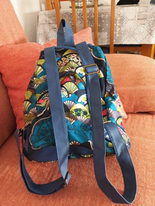 Mochila Puma Estampada Azul y Multicolor