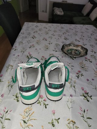 Nike Dunk Verdes y Blancas