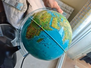 Globo Terráqueo Luminoso Vintage