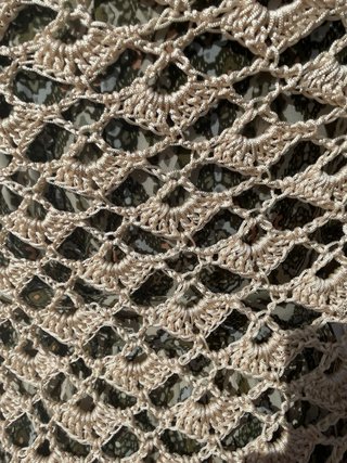 Chal triangular crochet  hecho a mano