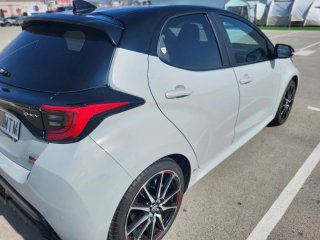 Toyota Yaris 130H GR SPORT PLUS
