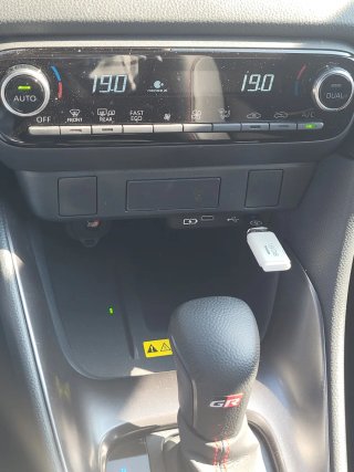 Toyota Yaris 130H GR SPORT PLUS