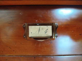 Mueble de salón de madera antiguo