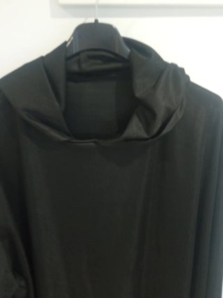 Caftán negro unixex