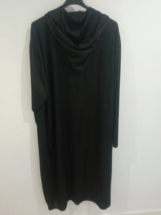 Caftán negro unixex