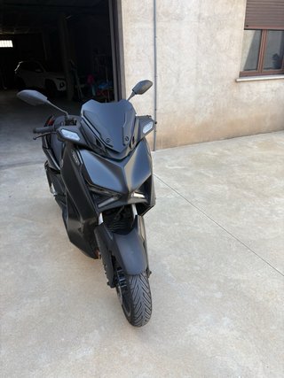 Yamaha Xmax 300 Tech Max