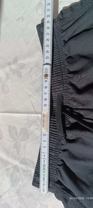 Pantaloncini neri bambina 6-8 anni