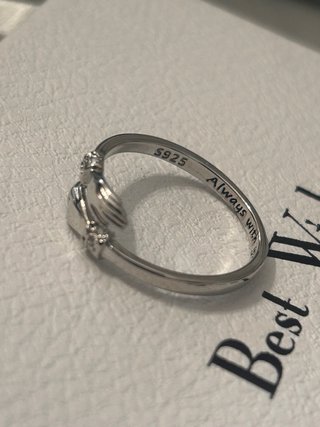 Anello abbraccio mani Argento 925 Regolabile