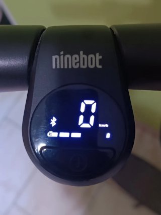 Patinete Ninebot by Segway ES1