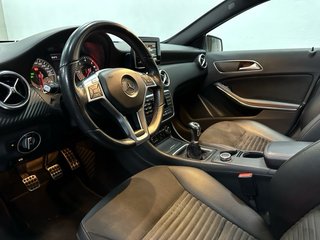 Mercedes A180CDi AMG Line, nacional, techo solar