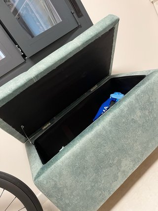 Banco almacenaje tapizado