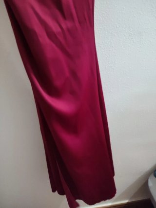 Vestido granate de fiesta