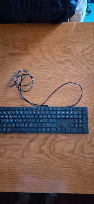 Teclado HP Negro Cableado USB Full Size sin usar.
