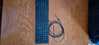 Teclado HP Negro Cableado USB Full Size sin usar.