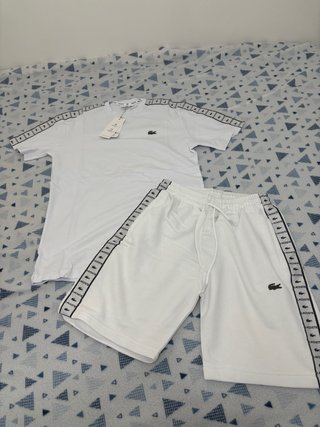 Conjunto Lacoste Blanco Camiseta y Pantalón Corto