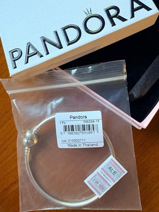 Pulsera Pandora Corazón Plata Original, talla 17.