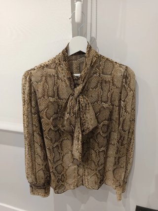 Camisa H&M Gasa Estampado Serpiente