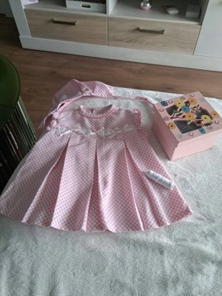 Vestido y gorrito niña rosa  RESTOS DE TIENDA