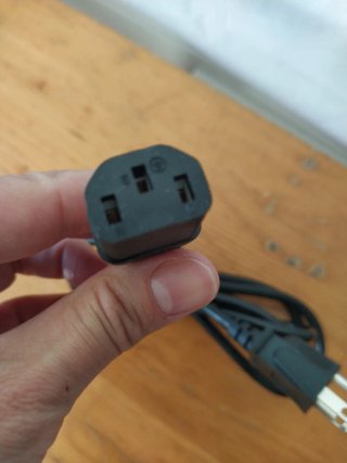 3 Cables alimentación monitor/PC/proyector