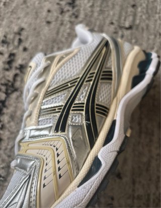Asics Kayano 14 Argento/Bianco