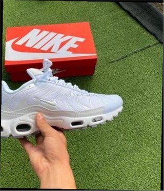 Nike Air Max Plus TN talla 37.5