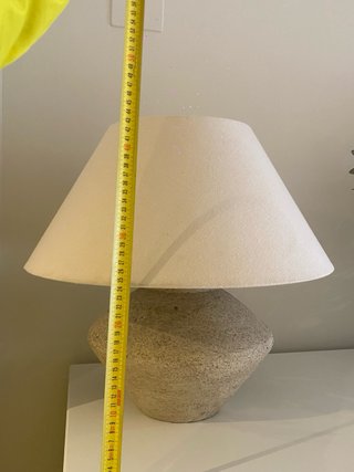 Lámpara de mesa Zara Home tamaño grande