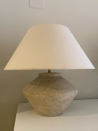 Lámpara de mesa Zara Home tamaño grande