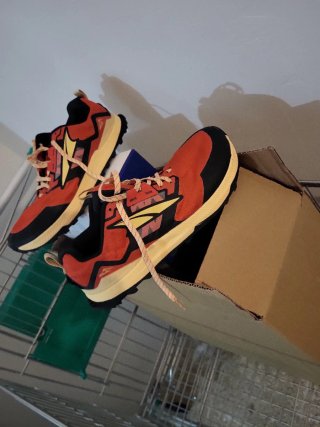 Deportivas Altra Naranja/Negro Talla 42