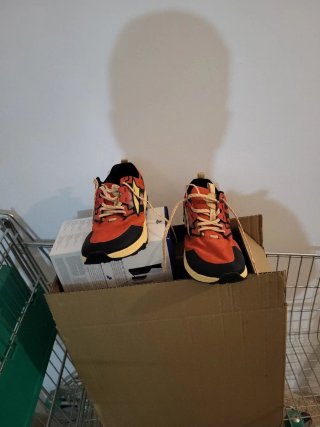 Deportivas Altra Naranja/Negro Talla 42