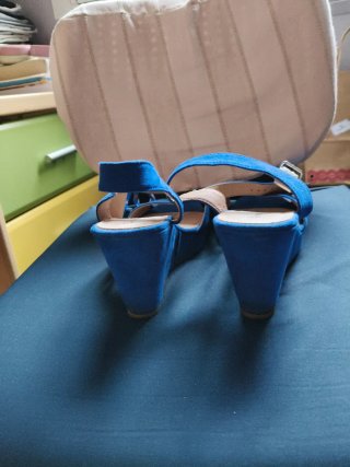 Zapatos de fiesta azules talla 40