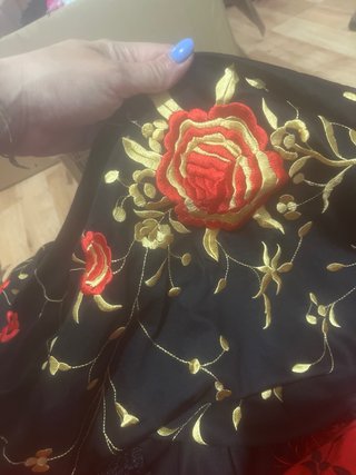 Manton Flamenco Cuadrado 150x150