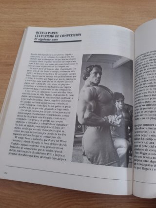 Libro culturismo Arnold Schwarzenegger