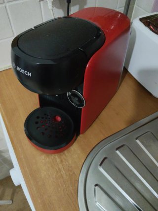 Cafetera Bosch Roja