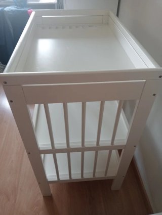 Cambiador de bebé IKEA