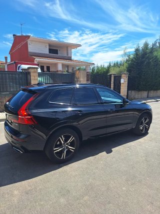 Volvo XC60 R-Design